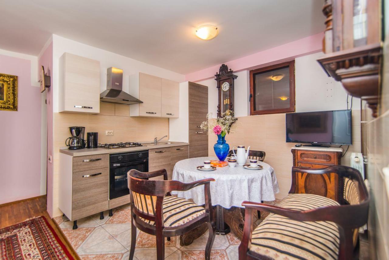 Apartmani Marina Poreč Exterior foto